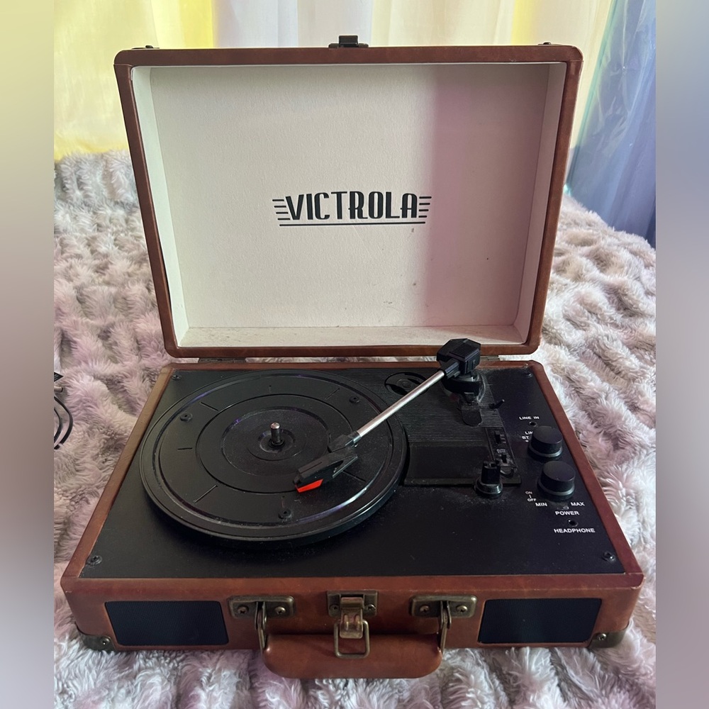 Victrola Vintage Brown Record Player and Bluetooth Speaker